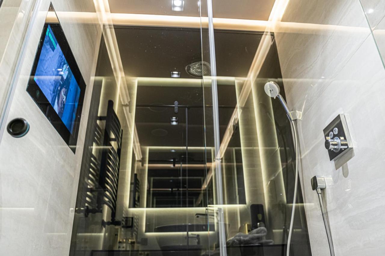 Marconio Wellness Private Pool & Spa - City Center Beograd Eksteriør bilde
